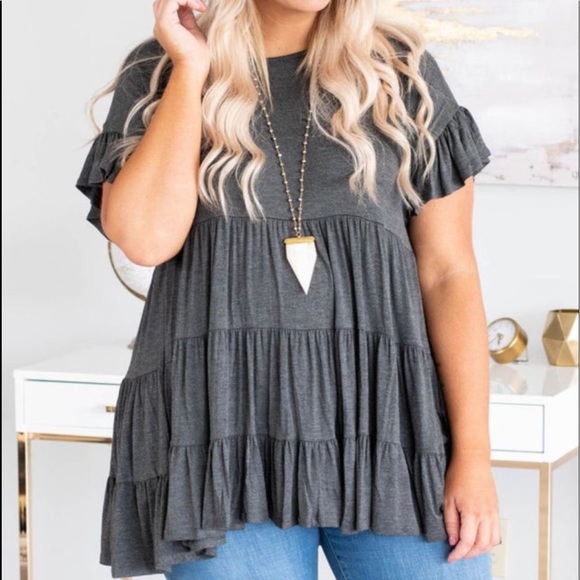 Tiered Riffled Short Sleeve Plus Size Blouse - Picture 3 of 8
